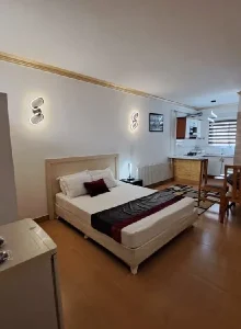 photo_5877632796229045279_x